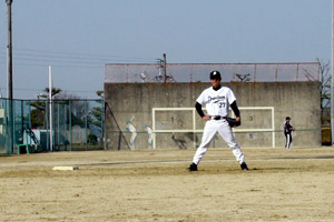 サードを守る川又さん